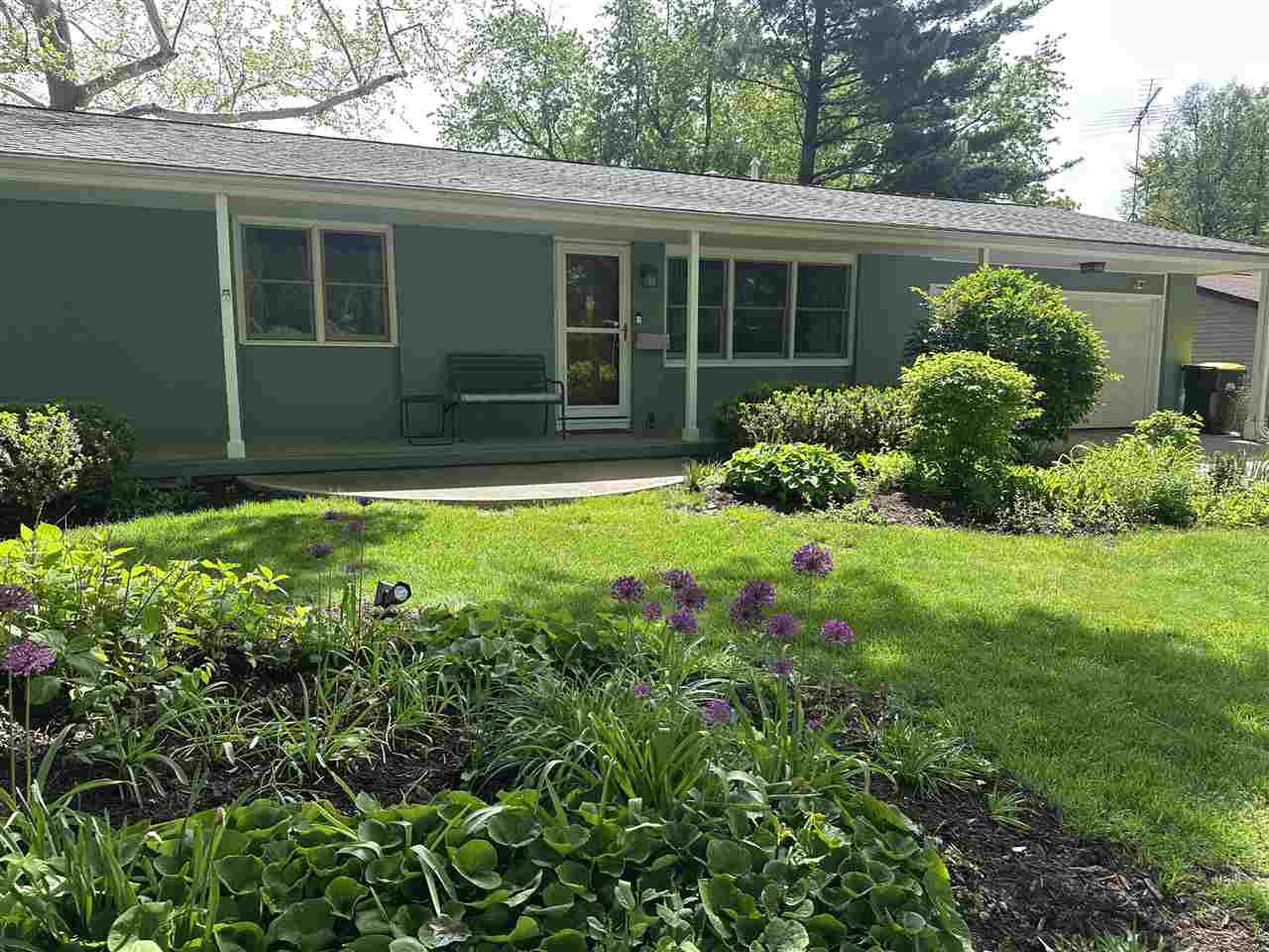 174 Shrader Road Iowa City IA 52245