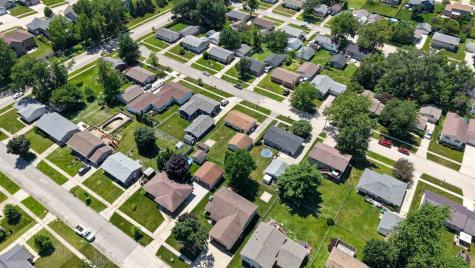 2999 2nd Street Marion IA 52302