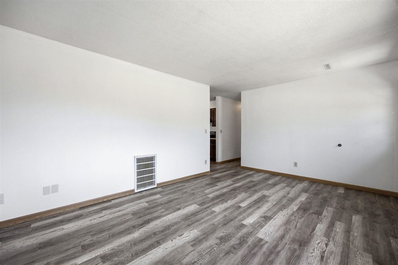 2999 2nd Street Marion IA 52302