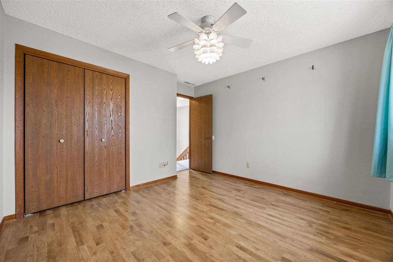 2326 Plaen View Iowa City IA 52246