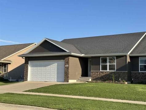 1335 Redbud Avenue Tiffin IA 52340