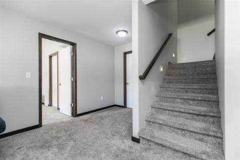 1335 Redbud Avenue Tiffin IA 52340