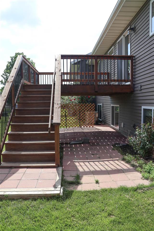 1335 Redbud Avenue Tiffin IA 52340