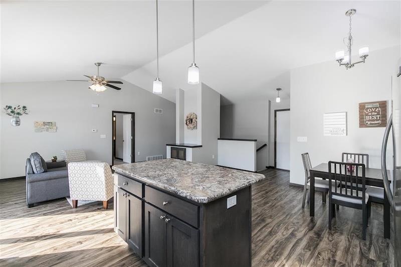 1335 Redbud Avenue Tiffin IA 52340