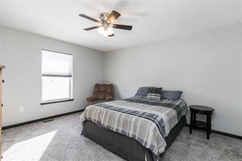 1335 Redbud Avenue Tiffin IA 52340