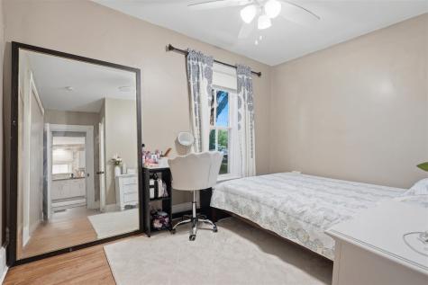323 Gamble Street Columbus Junction IA 52738