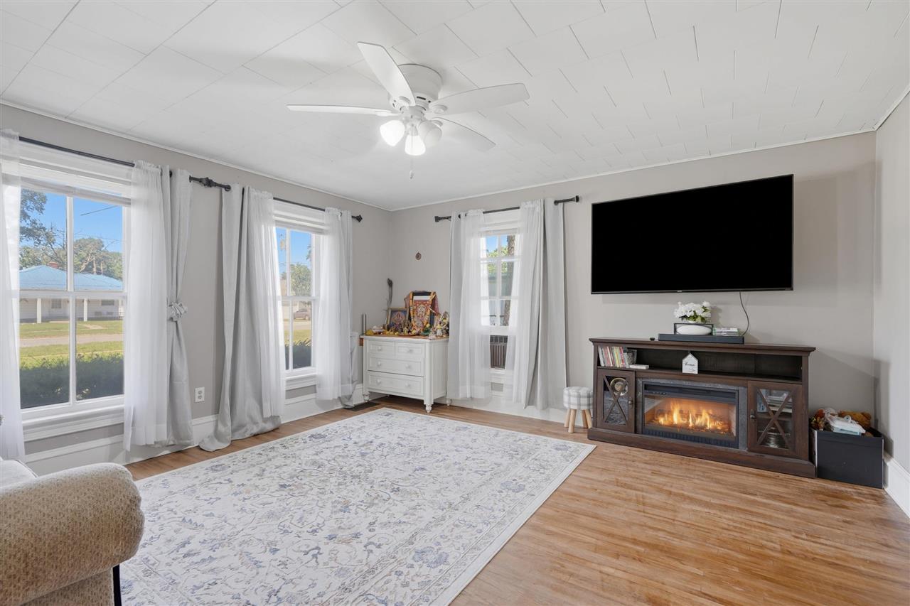 323 Gamble Street Columbus Junction IA 52738