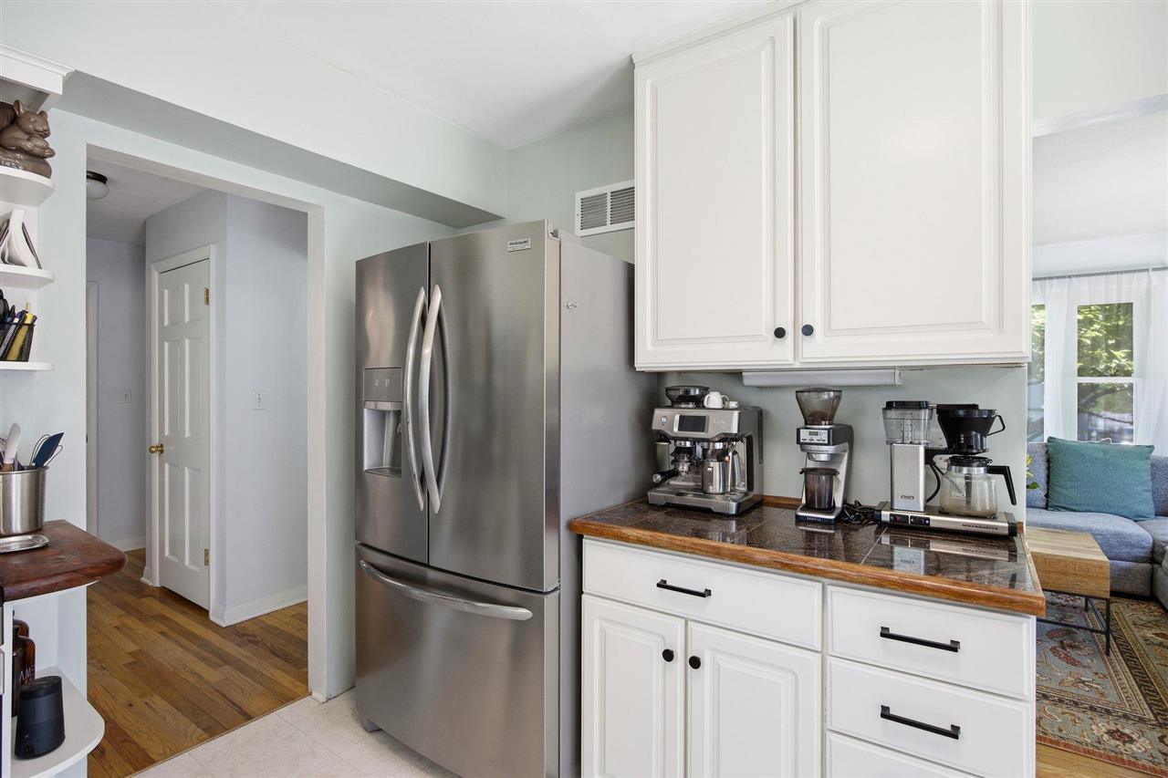 1605 Friendly Avenue Iowa City IA 52240