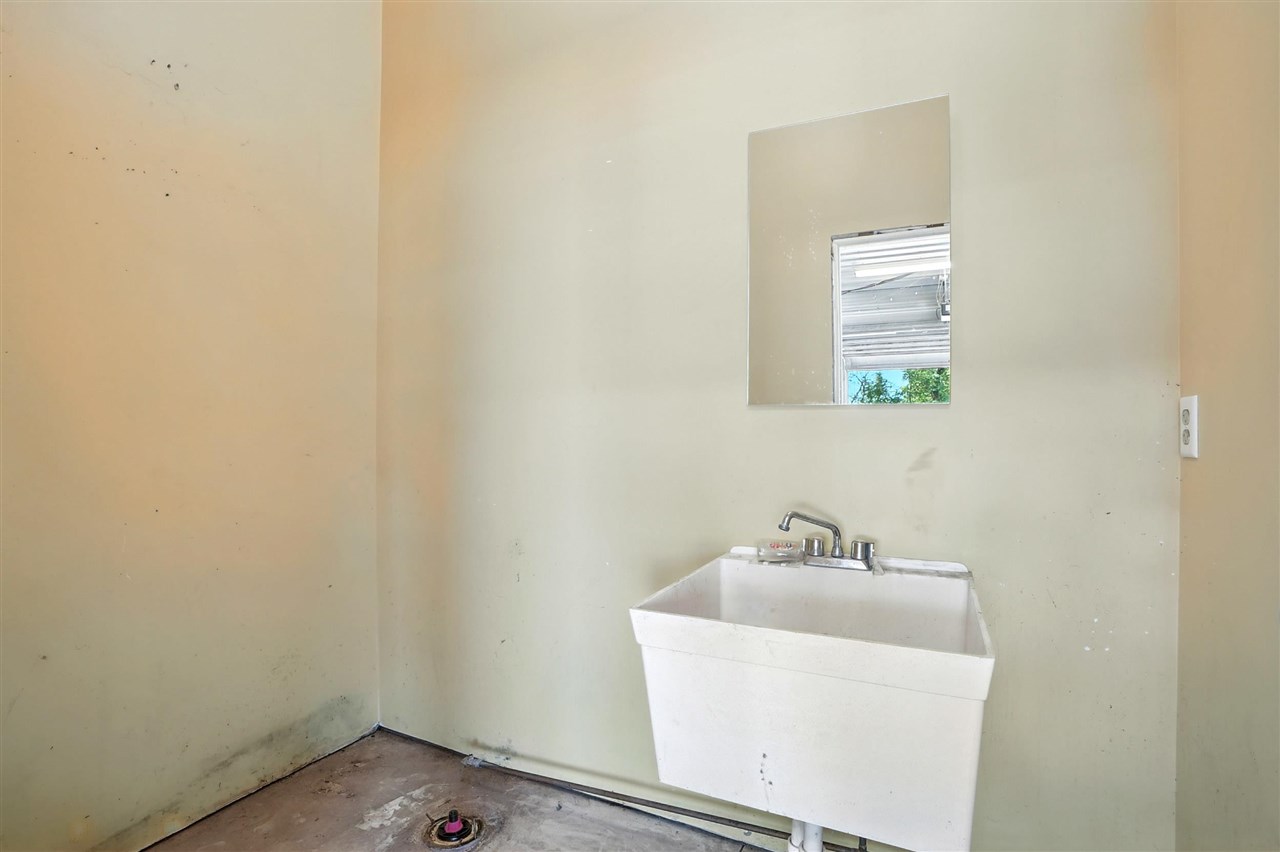 18173 115th Street Columbus Junction IA 52738