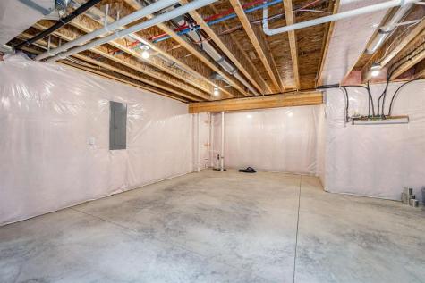 1930 Longboat Drive Tiffin IA 52340
