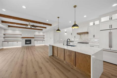 1930 Longboat Drive Tiffin IA 52340