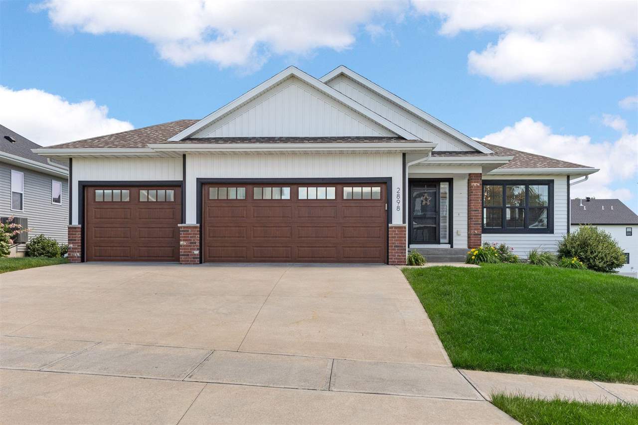 2898 Wagon Wheel Drive Iowa City IA 52240