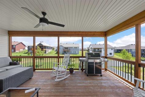 2898 Wagon Wheel Drive Iowa City IA 52240