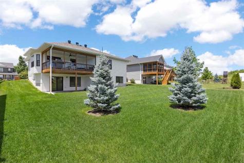 2898 Wagon Wheel Drive Iowa City IA 52240