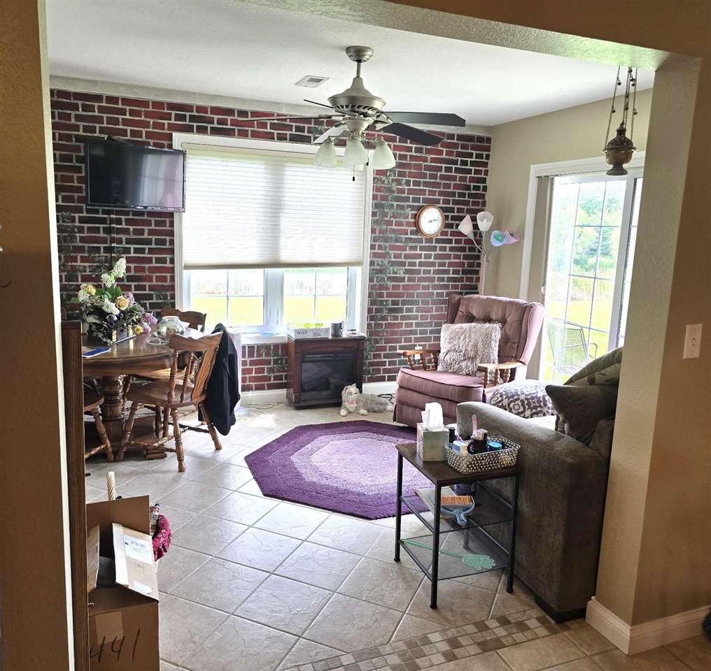 2280 Windmill Way IA 52656