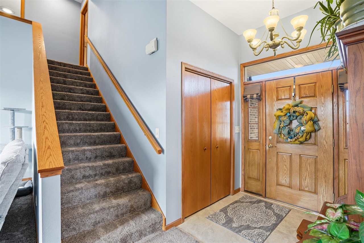 3329 Terrace Lake Road Crawfordsville IA 52621