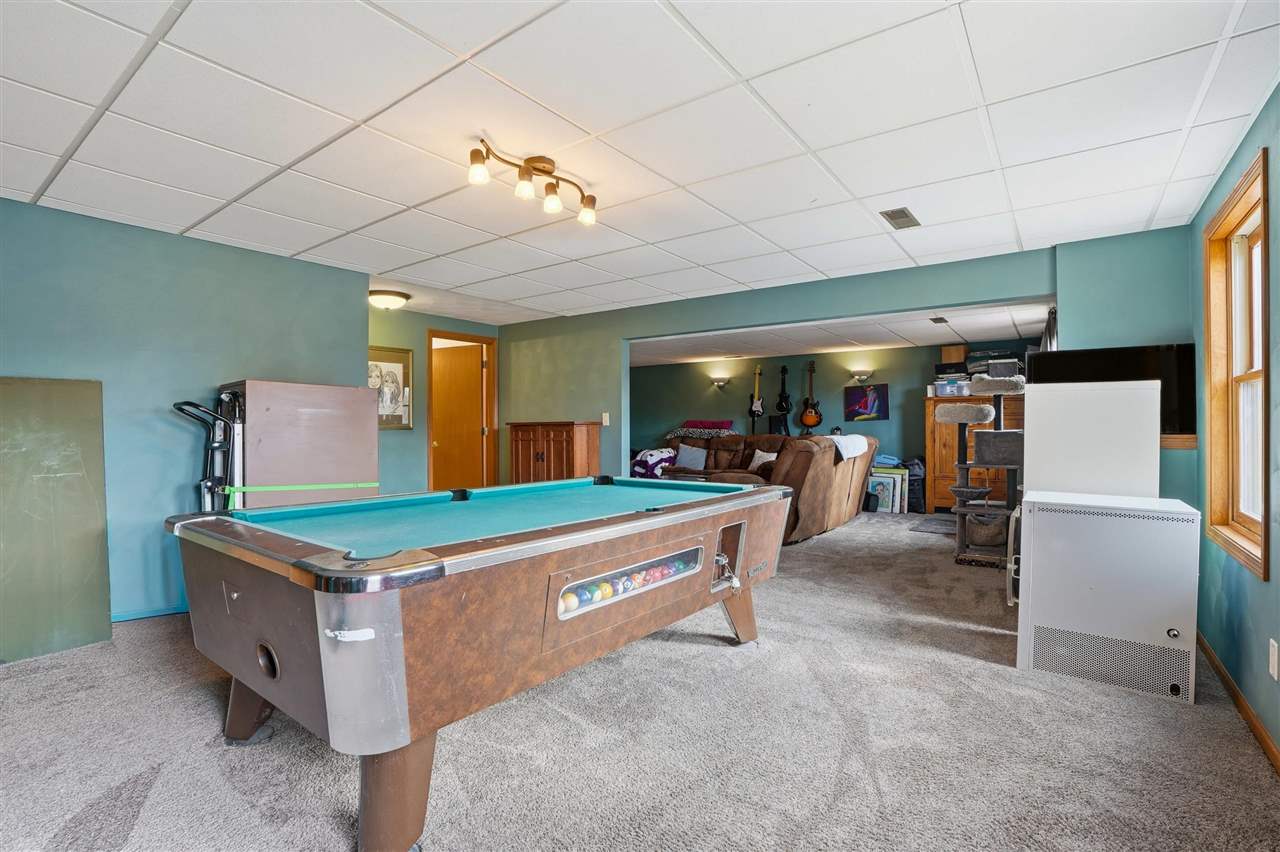 3329 Terrace Lake Road Crawfordsville IA 52621