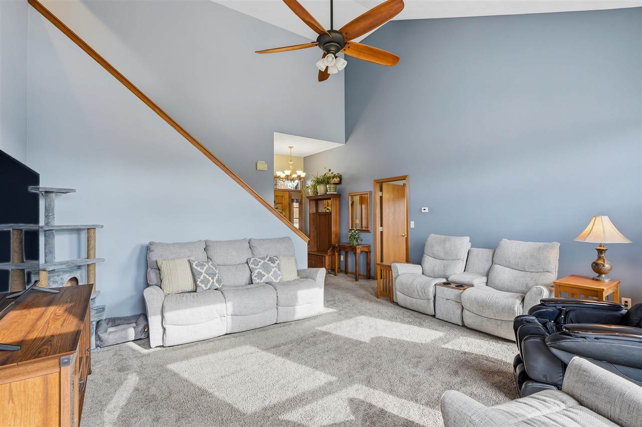 3329 Terrace Lake Road Crawfordsville IA 52621