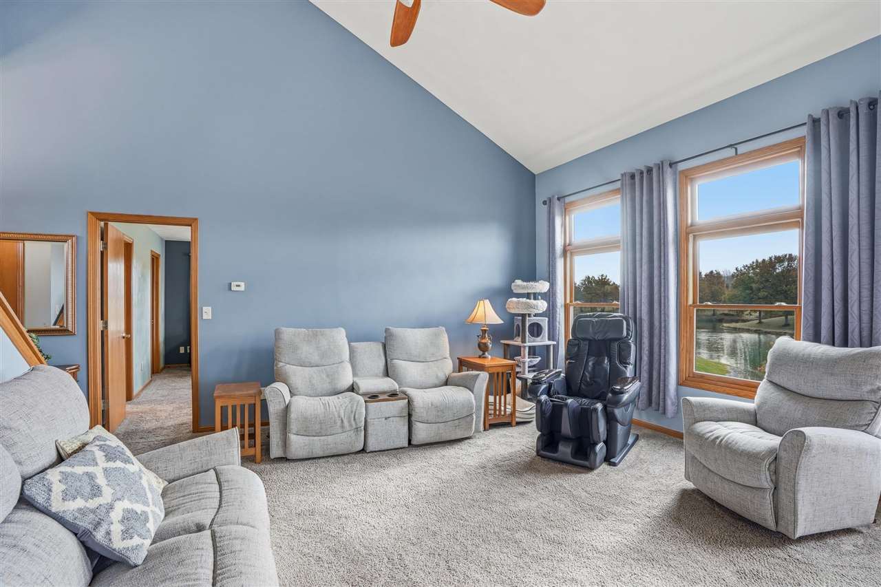 3329 Terrace Lake Road Crawfordsville IA 52621