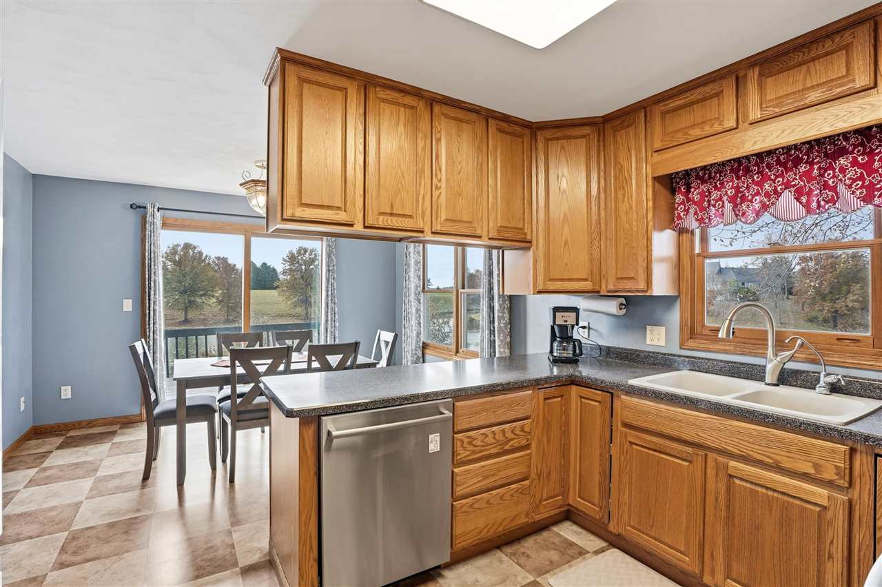 3329 Terrace Lake Road Crawfordsville IA 52621