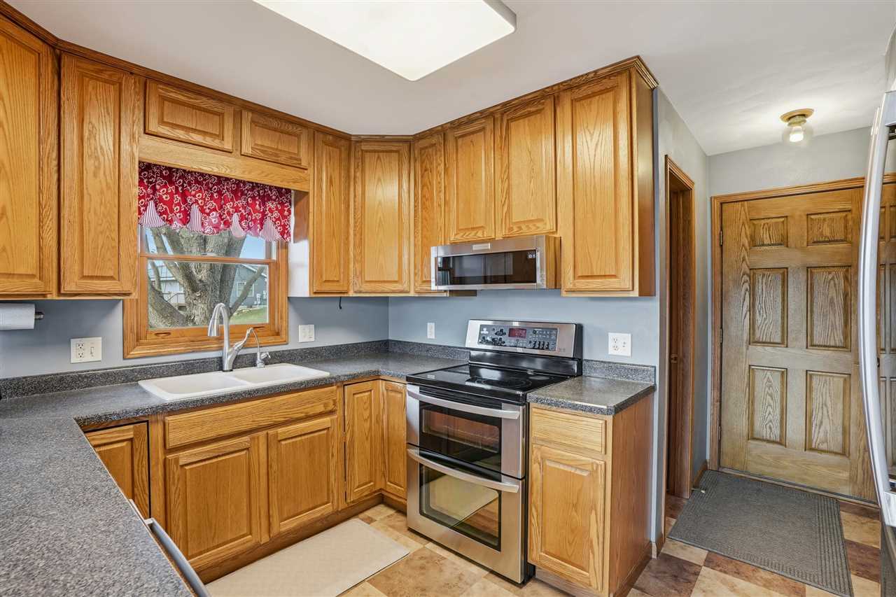 3329 Terrace Lake Road Crawfordsville IA 52621