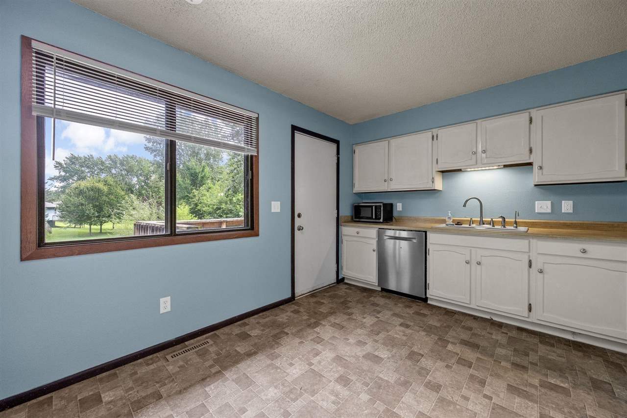 70 Heritage Drive North Liberty IA 52317