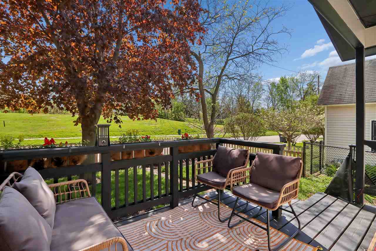 1007 N Summit Street Iowa City IA 52245