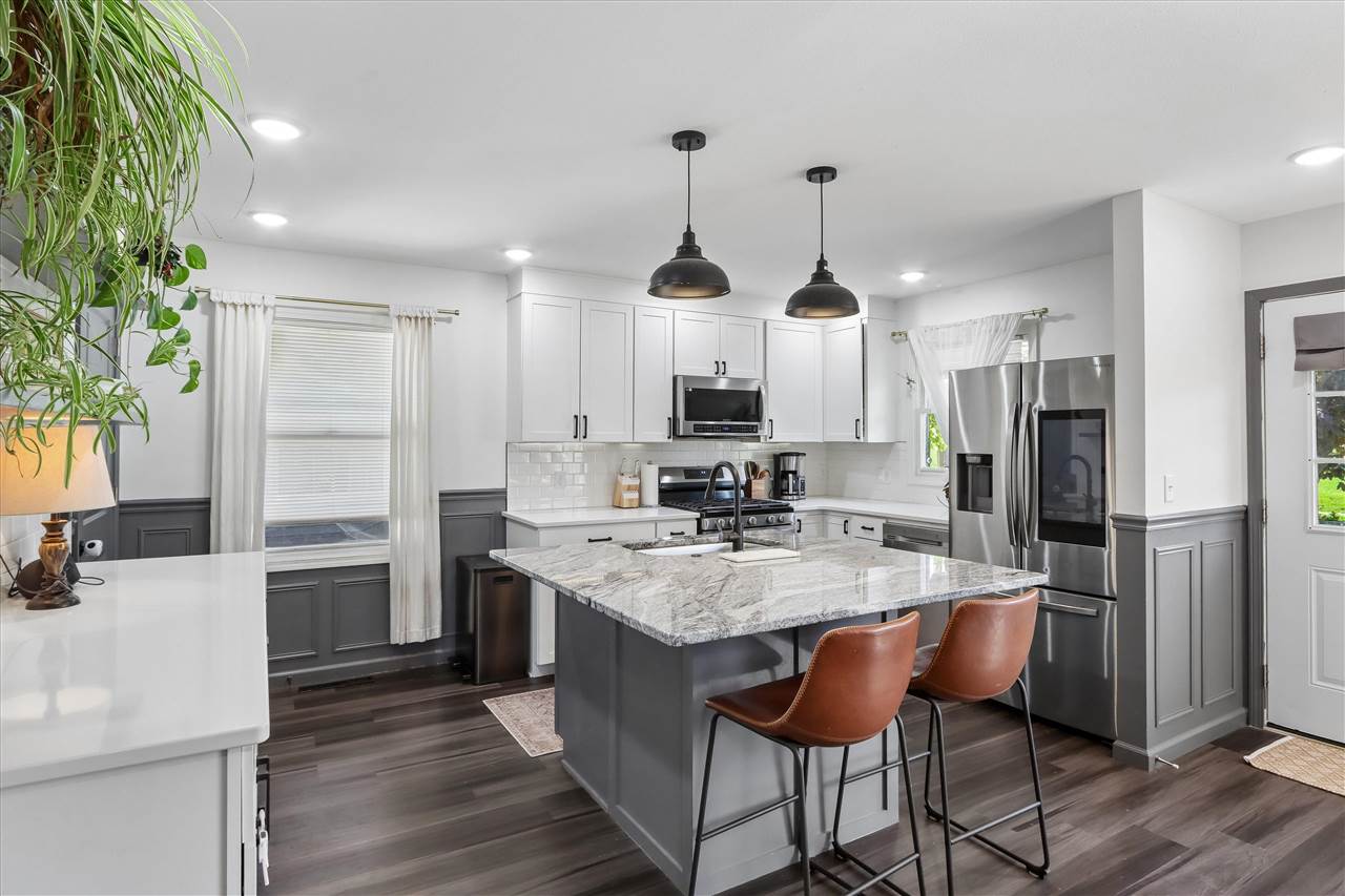 1007 N Summit Street Iowa City IA 52245