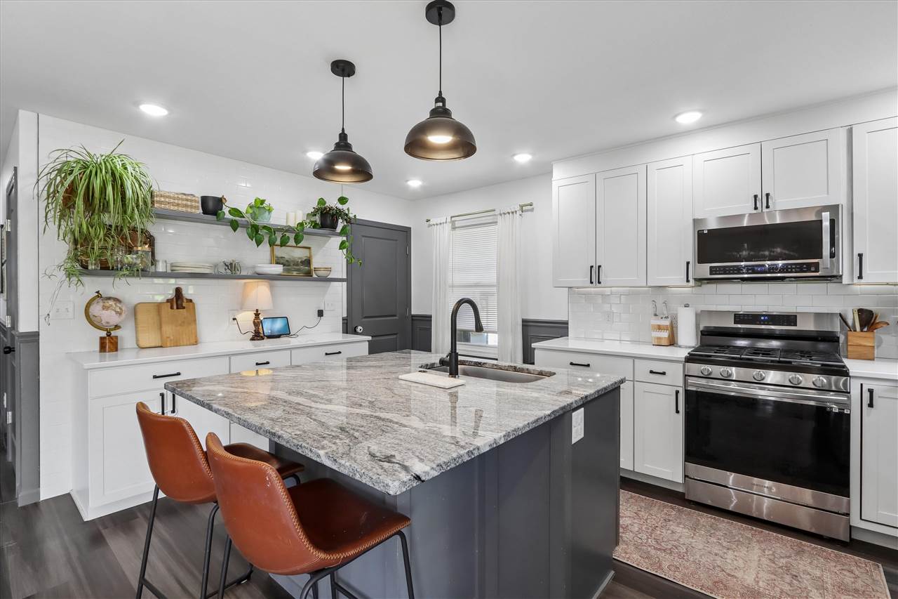 1007 N Summit Street Iowa City IA 52245
