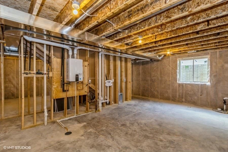 2677 SW Fruitland Boulevard Cedar Rapids IA 52405