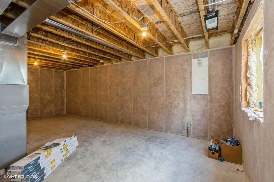 2677 SW Fruitland Boulevard Cedar Rapids IA 52405