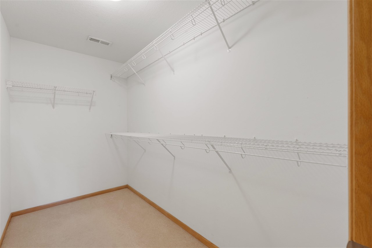 3022 Beckley Street Ames IA 50010
