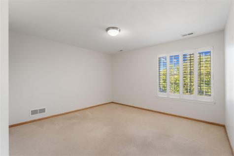 3022 Beckley Street Ames IA 50010
