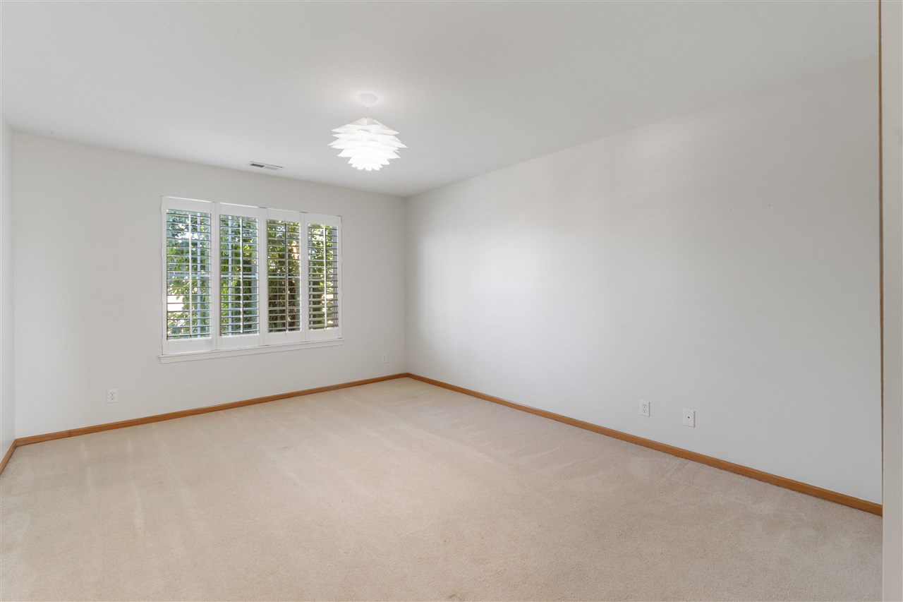 3022 Beckley Street Ames IA 50010