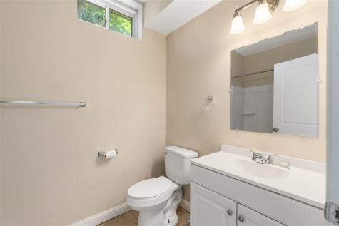 3022 Beckley Street Ames IA 50010