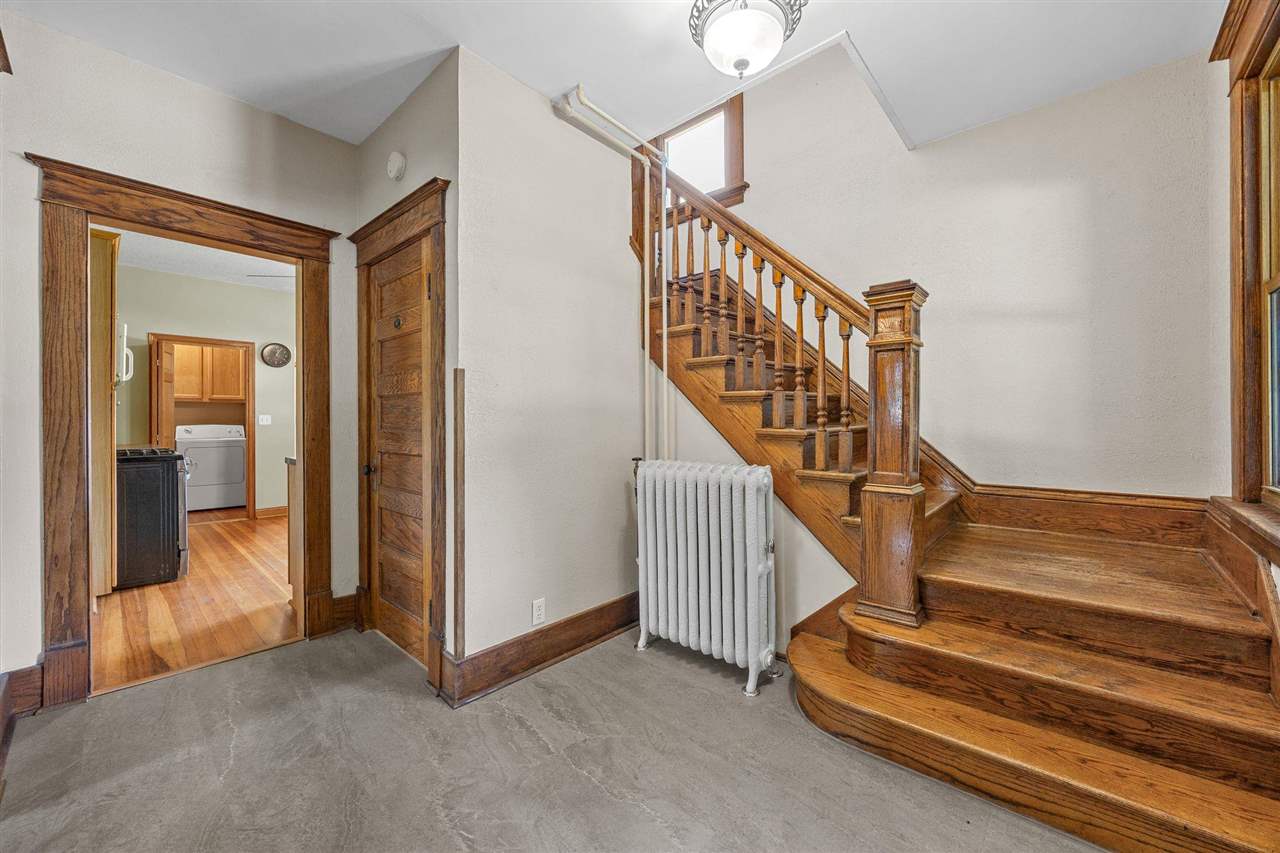 701 7th Street Durant IA 52747