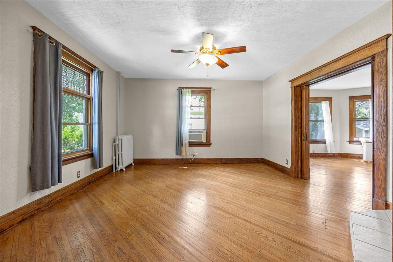 701 7th Street Durant IA 52747
