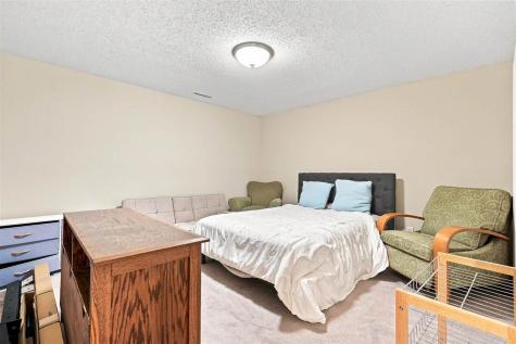 3808 Richland Drive NW Cedar Rapids IA 52405