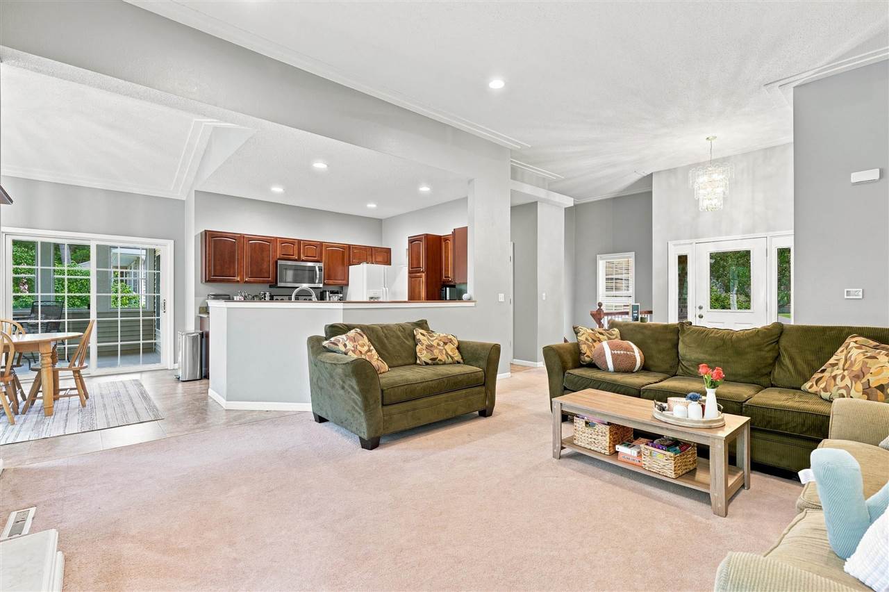 3808 Richland Drive NW Cedar Rapids IA 52405