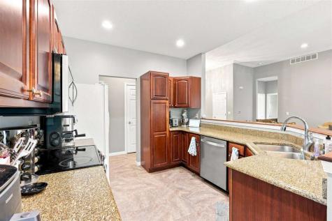 3808 Richland Drive NW Cedar Rapids IA 52405