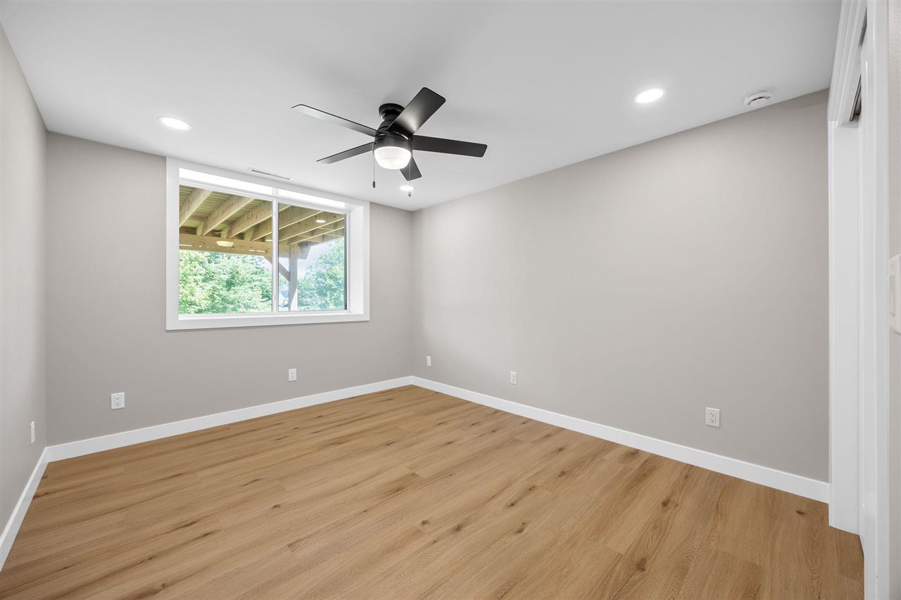 7202 Country Ridge Drive NW Cedar Rapids IA 52405