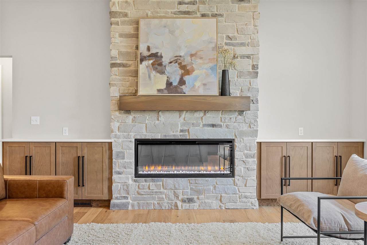 7202 Country Ridge Drive NW Cedar Rapids IA 52405