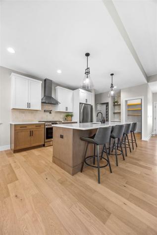 7202 Country Ridge Drive NW Cedar Rapids IA 52405