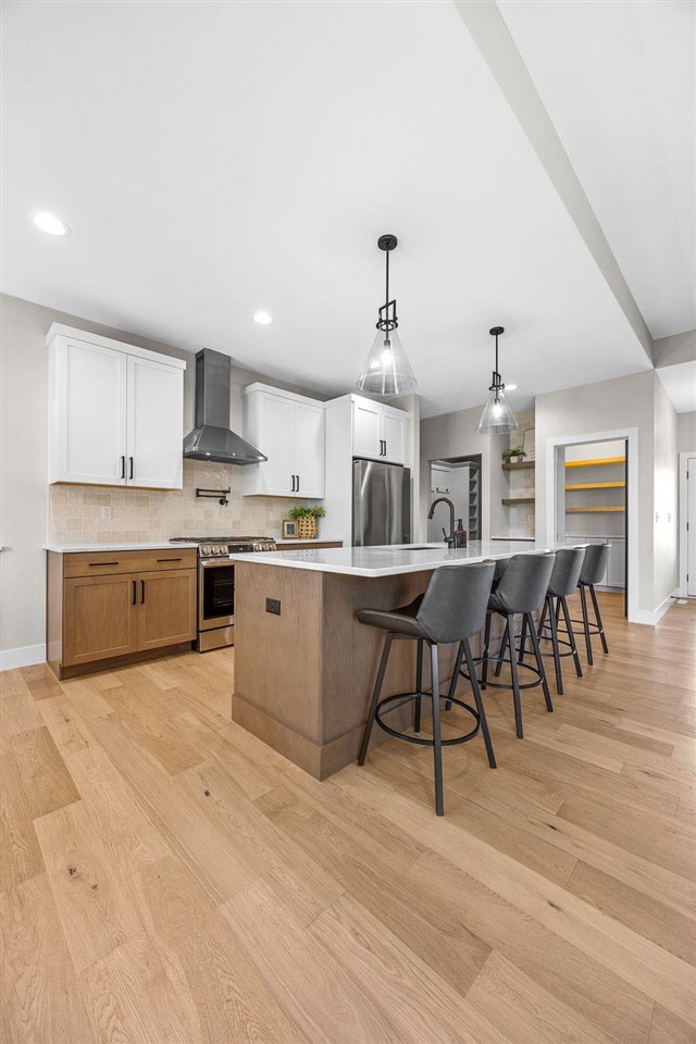7202 Country Ridge Drive NW Cedar Rapids IA 52405