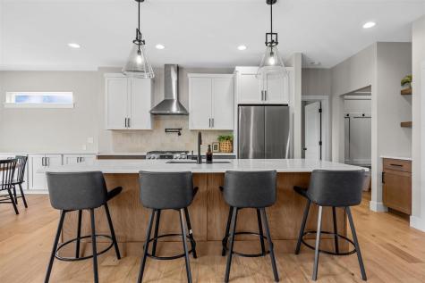 7202 Country Ridge Drive NW Cedar Rapids IA 52405