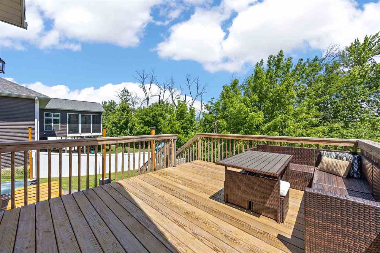7202 Country Ridge Drive NW Cedar Rapids IA 52405