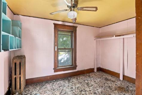 410 E Railroad Avenue Other IA 50066