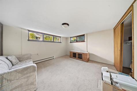 1605 Ridge Street Iowa City IA 52240