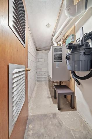 1605 Ridge Street Iowa City IA 52240