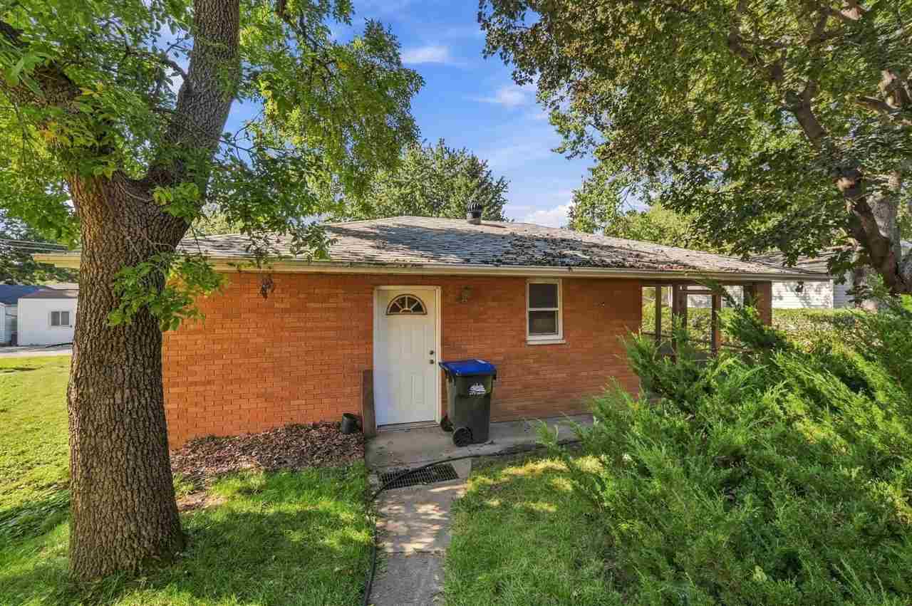 1605 Ridge Street Iowa City IA 52240